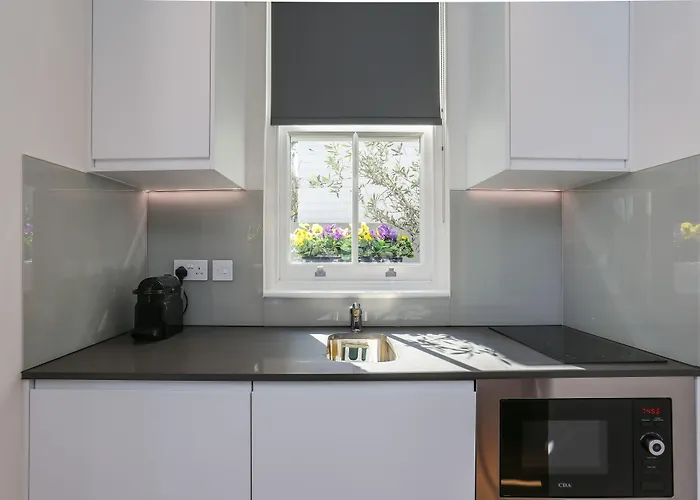 Inverness Terrace Serviced Apartments By Concept Apartments